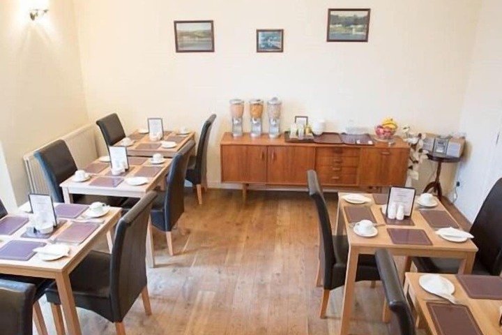Dining Photos