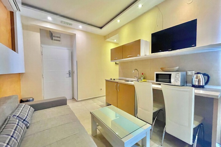 Room 75 of 119