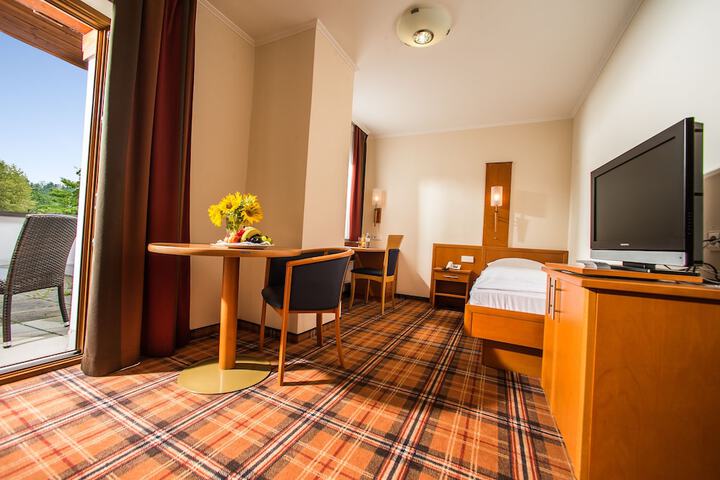 Room 10 of 47