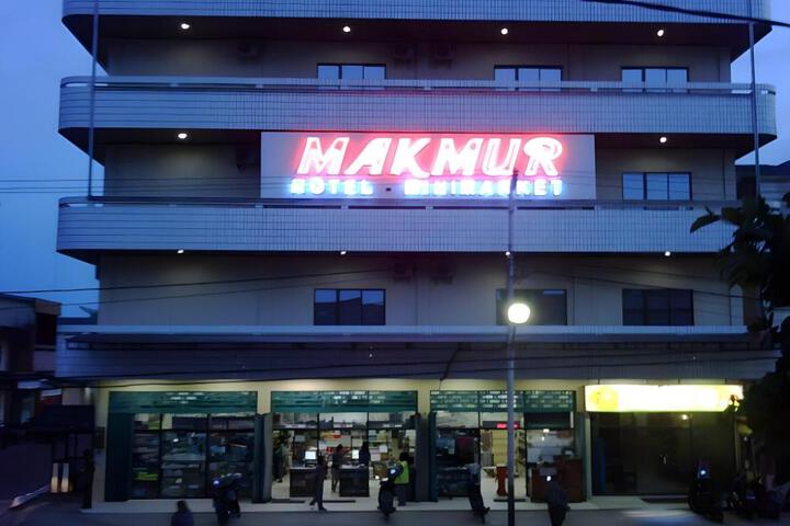 Photo of Hotel Makmur