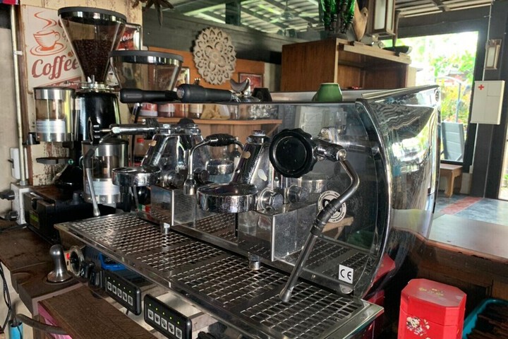 Breakfast/Coffee Service 54 of 100