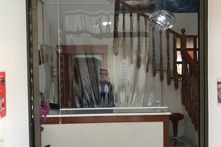 Entrance & Lobby