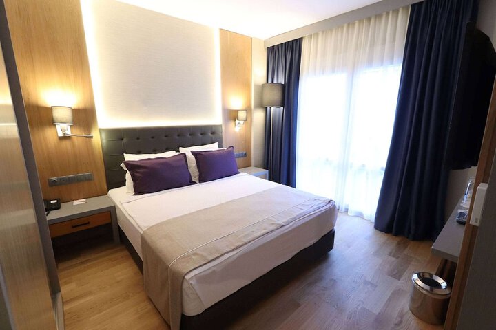 Room 30 of 71
