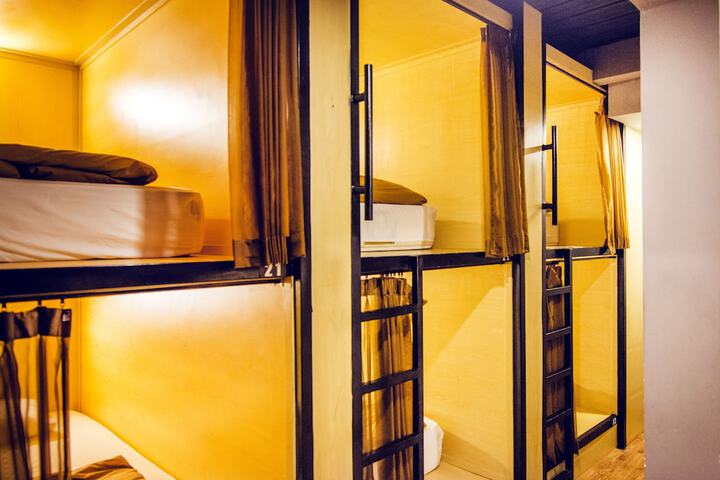 Room 26 of 47