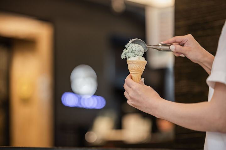 Dining Photos