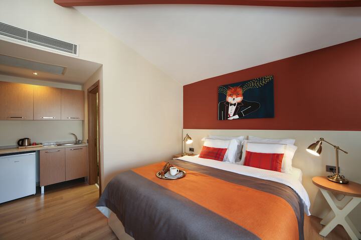 Room 14 of 75