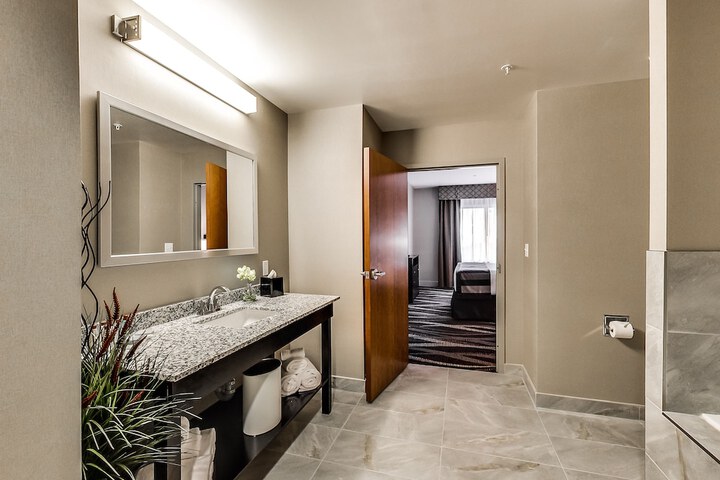 Room 29 of 48
