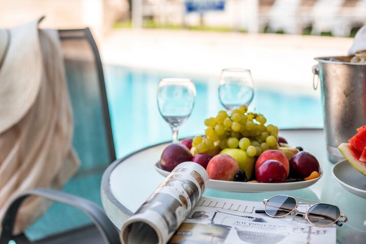 Pool Hotel