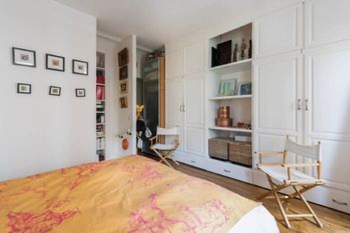 Room 28 of 51