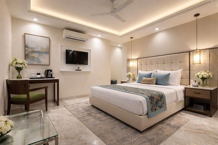 Room 2 of 12