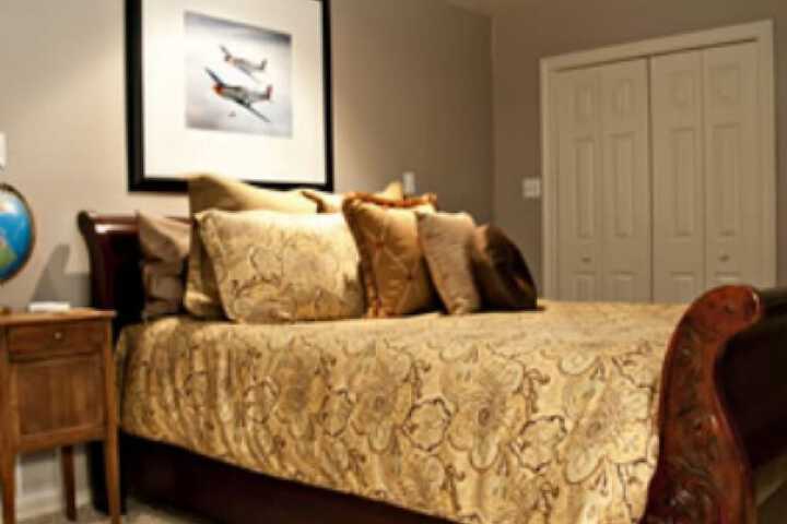 Room 3 of 43