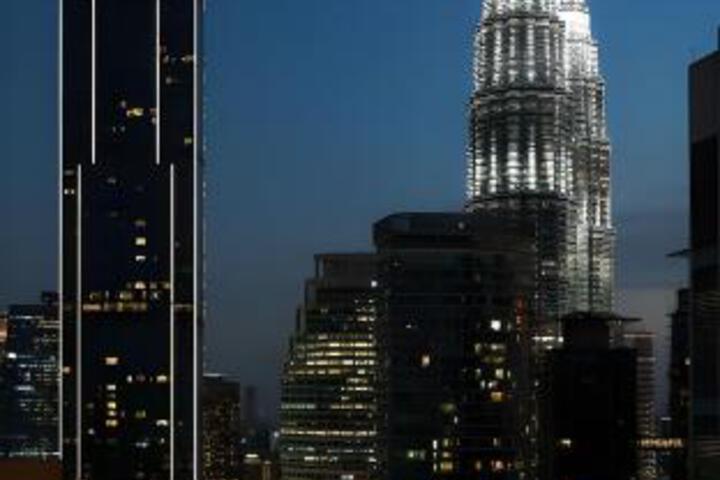 The Mews KLCC Kuala Lumpur by Moist【Located in the City Center+10 mins to Twin Towers+ pool】