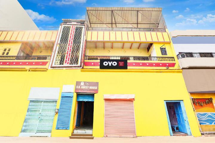 Hotel O S B Guest house