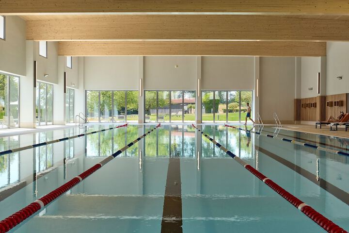 Pool 33 of 128