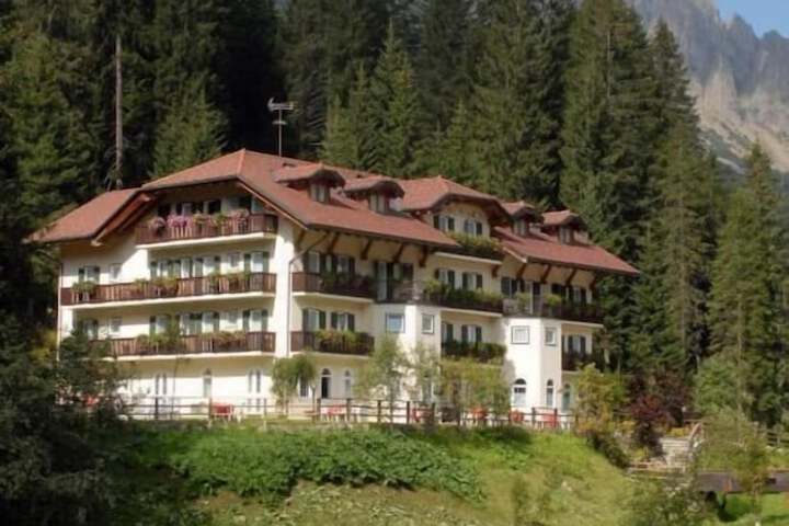 Hotel 38 of 45