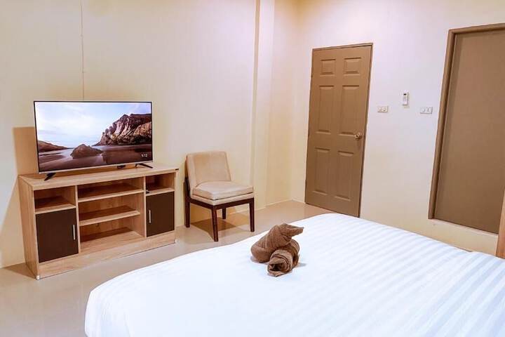 Room 19 of 37