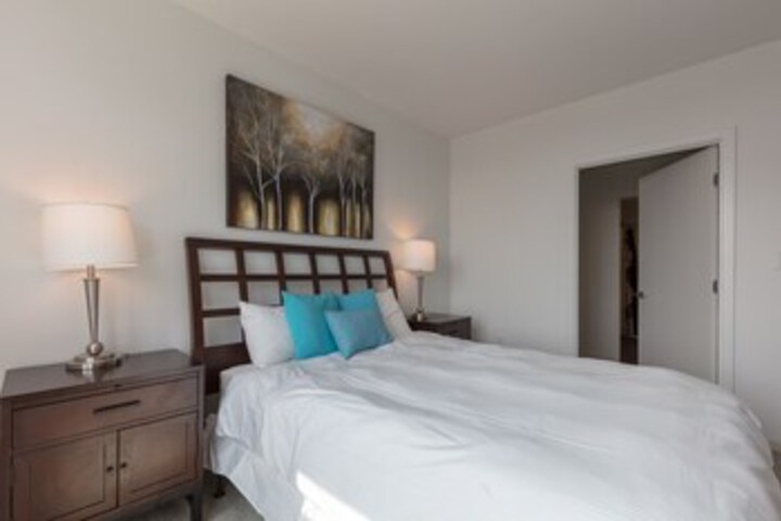 Room 26 of 29