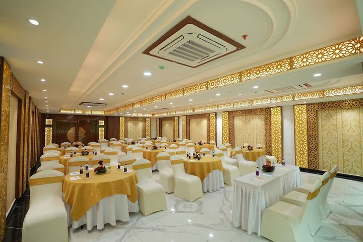 Room 5 of 19