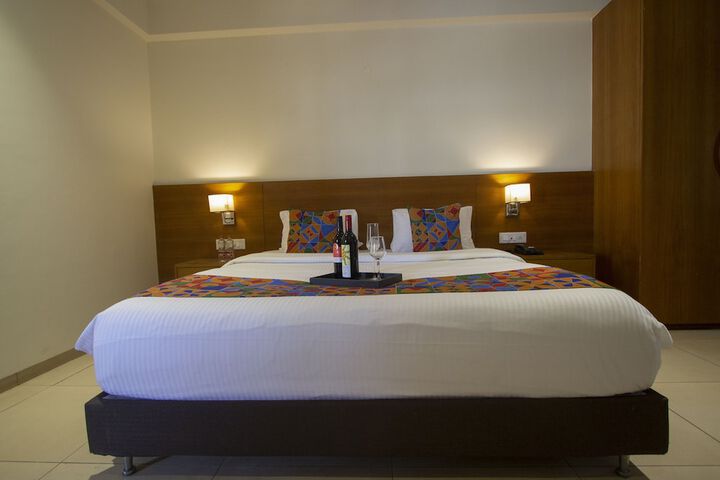 Room 2 of 23