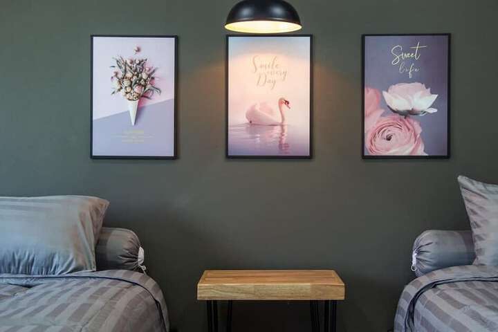 Room 8 of 26