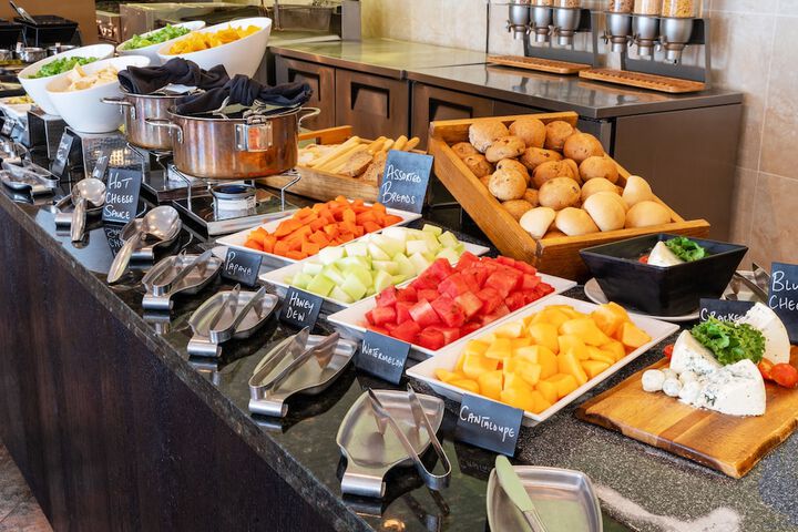 Breakfast/Coffee Service 154 of 224