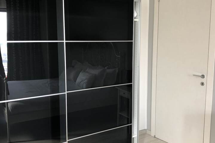 Room 19 of 161
