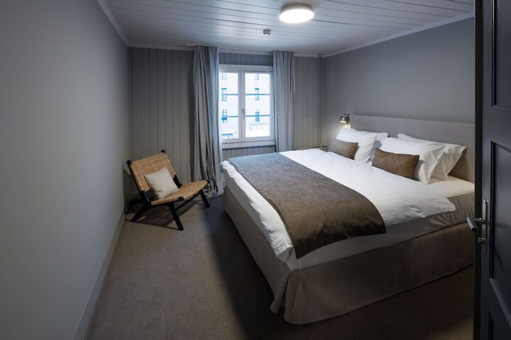 Room 6 of 46