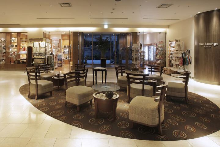Hotel Interior 5 of 145