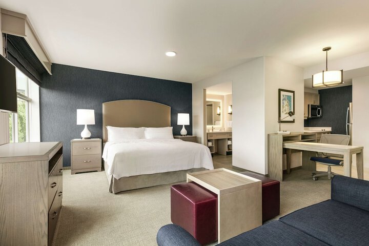1 King Bed Studio Suite (6 of 21)