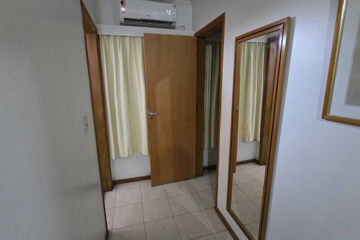 Room 19 of 33