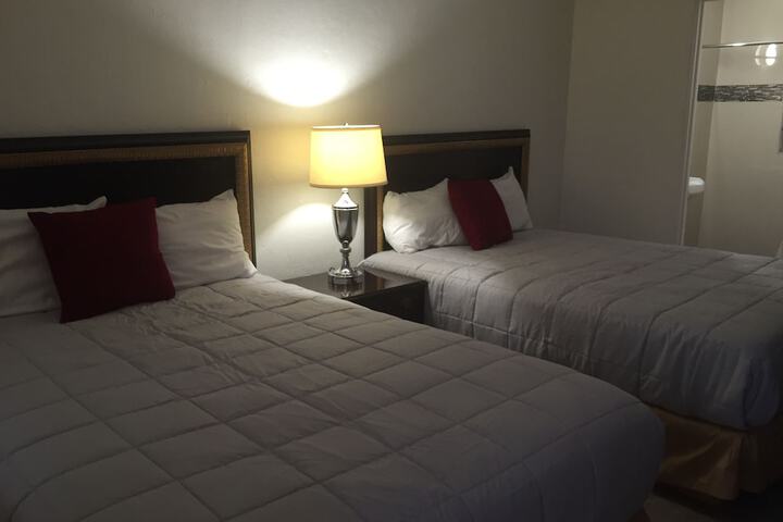 Room 11 of 24