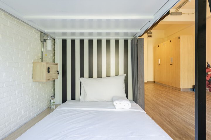 Room 38 of 112