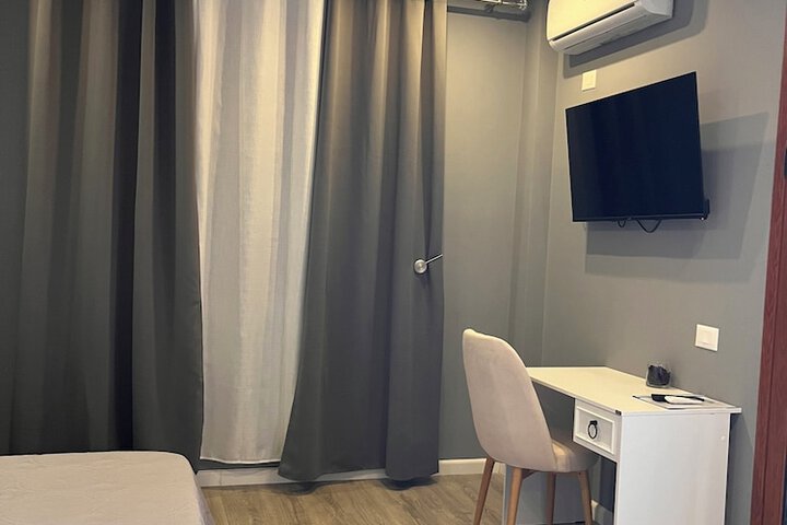 Room 49 of 146