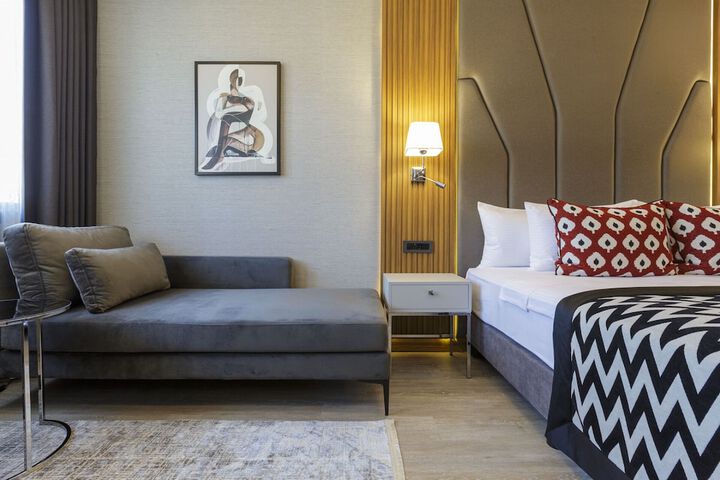 Room 29 of 61
