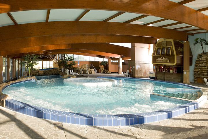 Pool 8 of 16