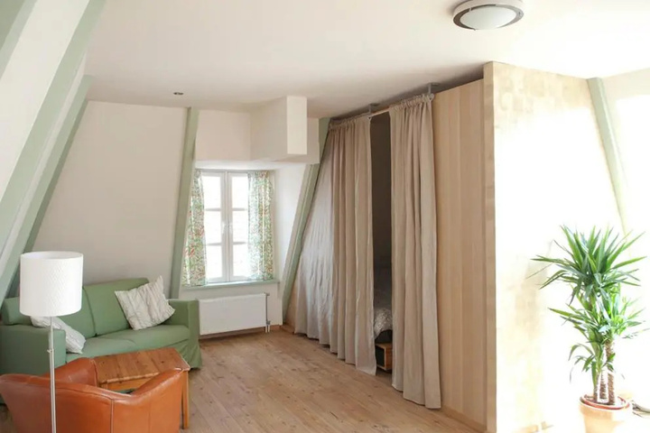Room 3 of 14