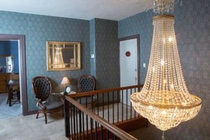 Ballroom/Hall 16 of 26