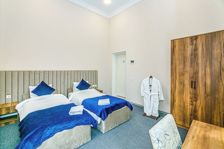 Room 46 of 79