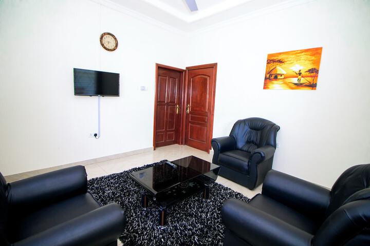 Room 35 of 63