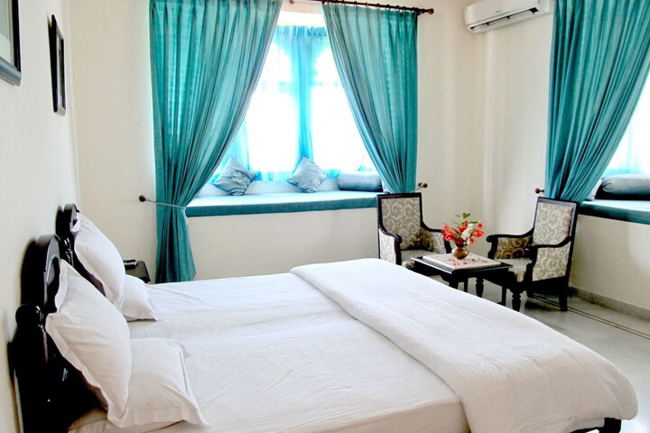 Room 16 of 144