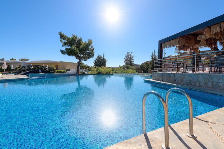 Pool 56 of 183