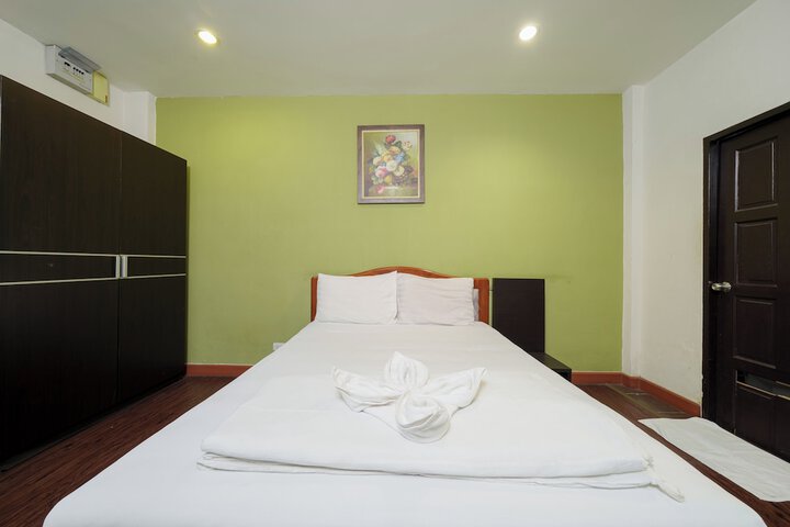 Room 35 of 58