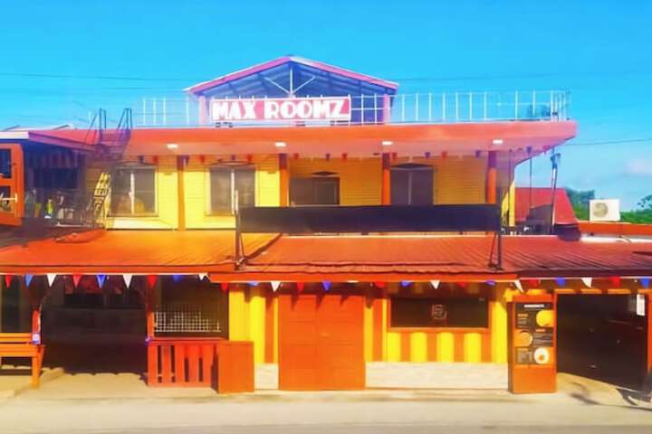 MAXROOMZ