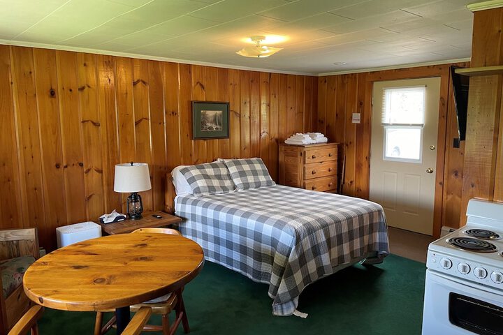 Room 13 of 64