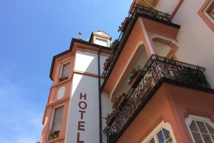 Hotel 56 of 61