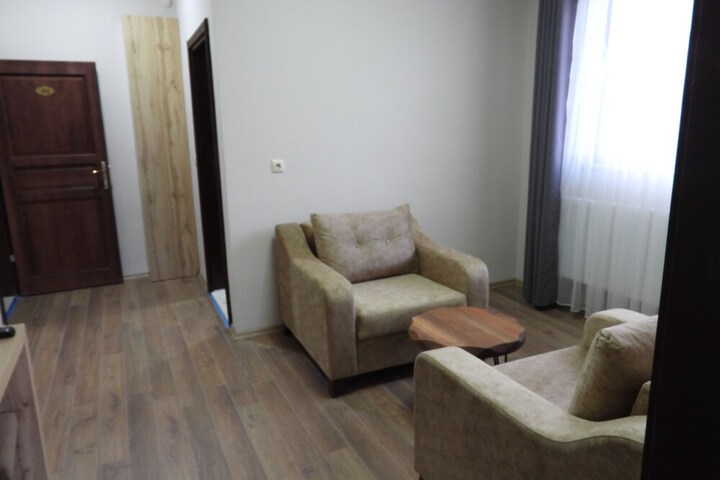Room 14 of 41