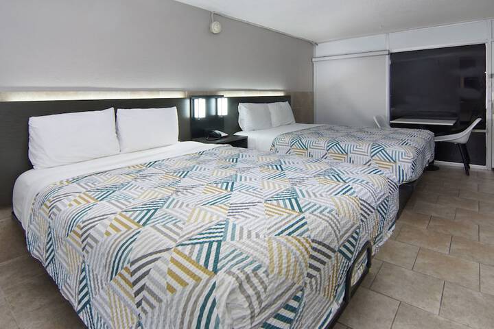 Room 14 of 39