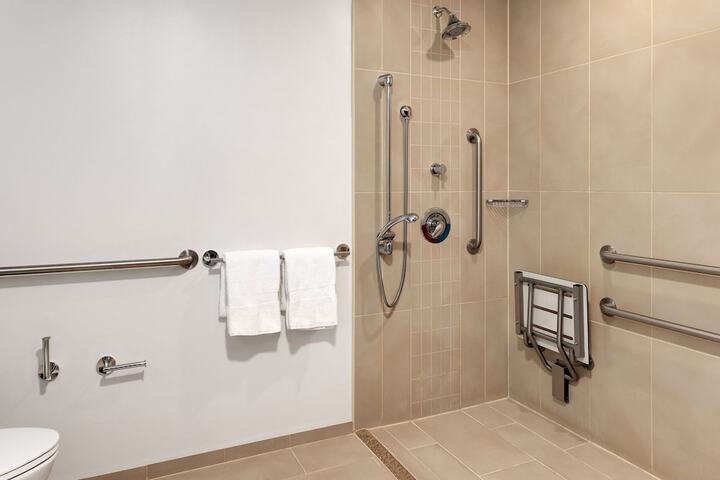 Room 10 of 51