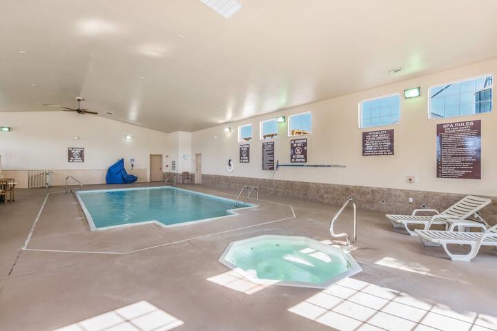 Pools & Facilities