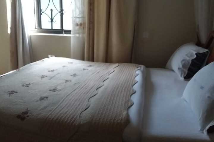 Room 14 of 34